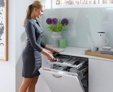 Посудомоечные машины Bosch: рейтинг лучших моделей + отзывы о производителе